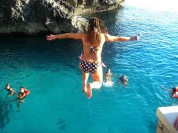 Riks Cafe cliff diving Negril